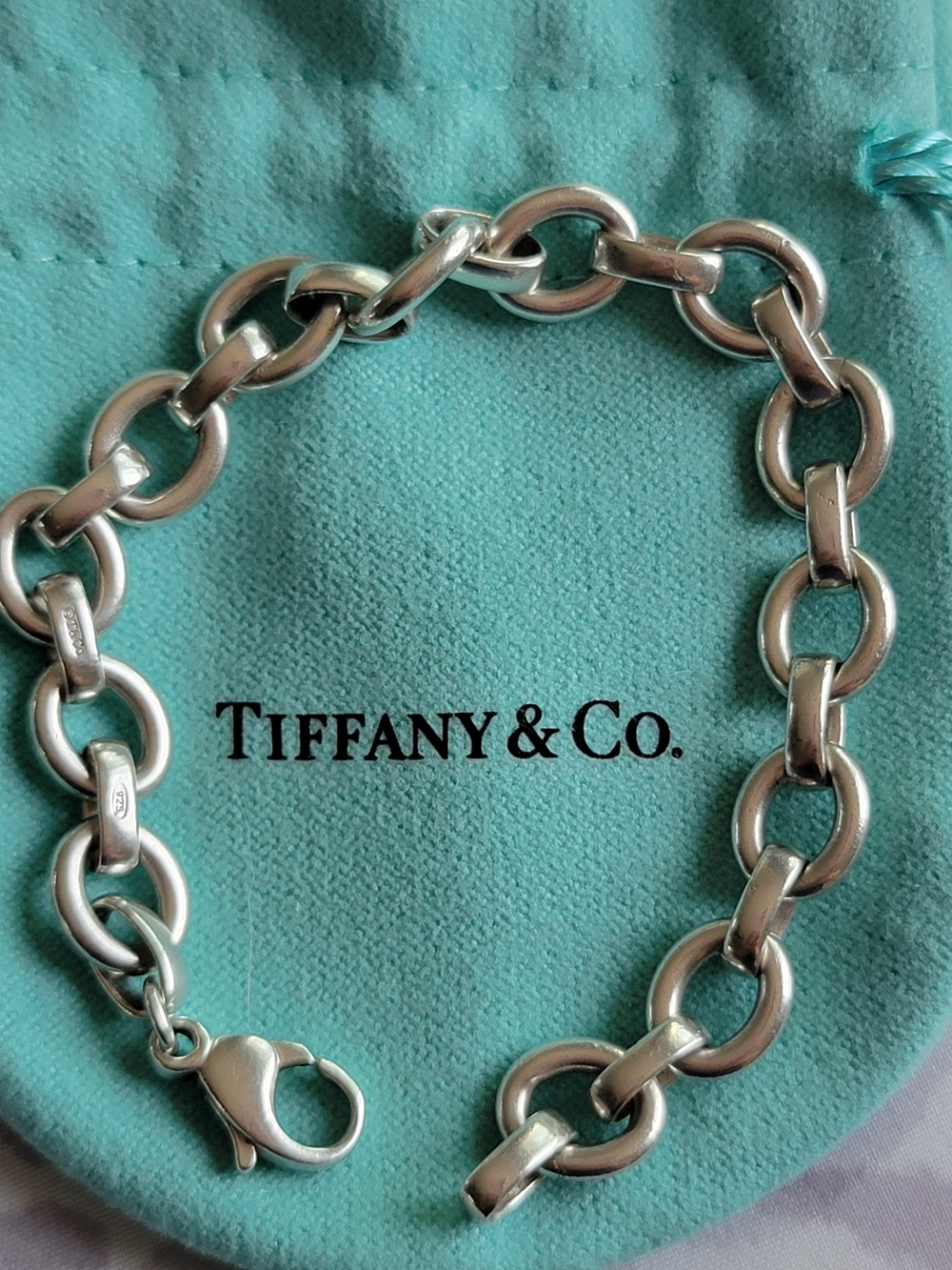 Tiffany & Co. Silver Oval-Round Link Bracelet with Turquoise Pouch